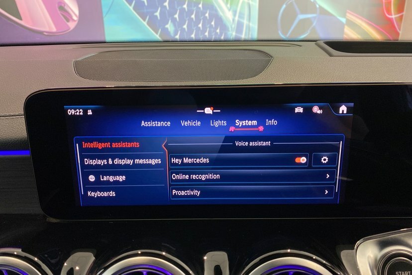 Mercedes-Benz EQB 250 140Kw Amg Line Premium Grey #48