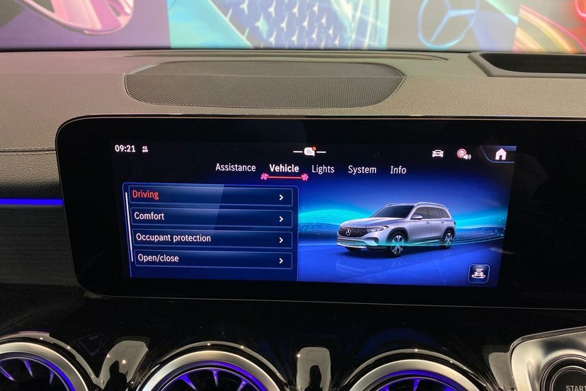 Mercedes-Benz EQB 250 140Kw Amg Line Premium Grey #46