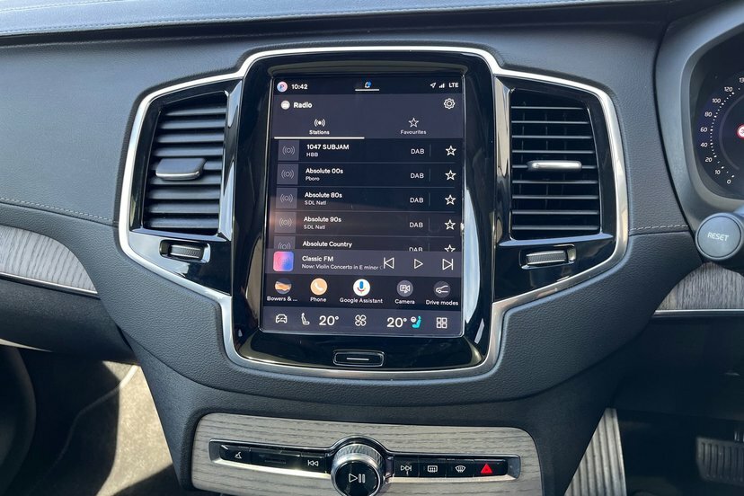 Volvo XC90 Plus, B5 Awd Mild Hybrid, Dark, 7 Seats Silver #25