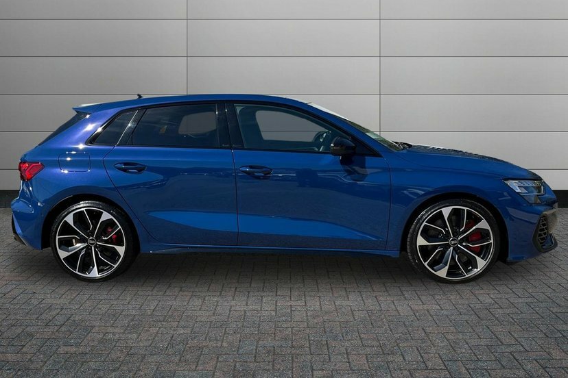 Audi S3 2.0 Tfsi Black Edition Sportback S Tron Blue #4
