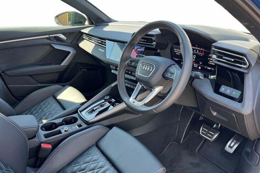 Audi S3 2.0 Tfsi Black Edition Sportback S Tron Blue #6