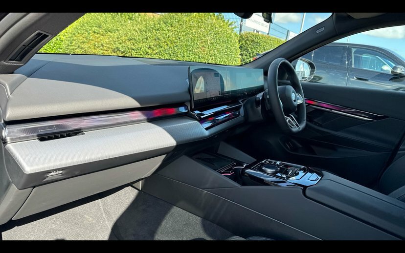 BMW 5 Series 520I M Sport 2026 Grey #7