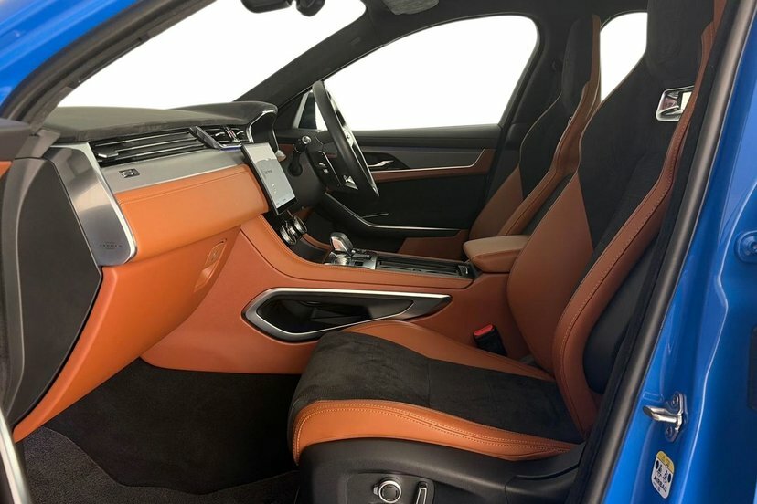 Jaguar F-Pace 5.0 P550 V8 Svr Suv Quickshift Awd 550 Blue #3
