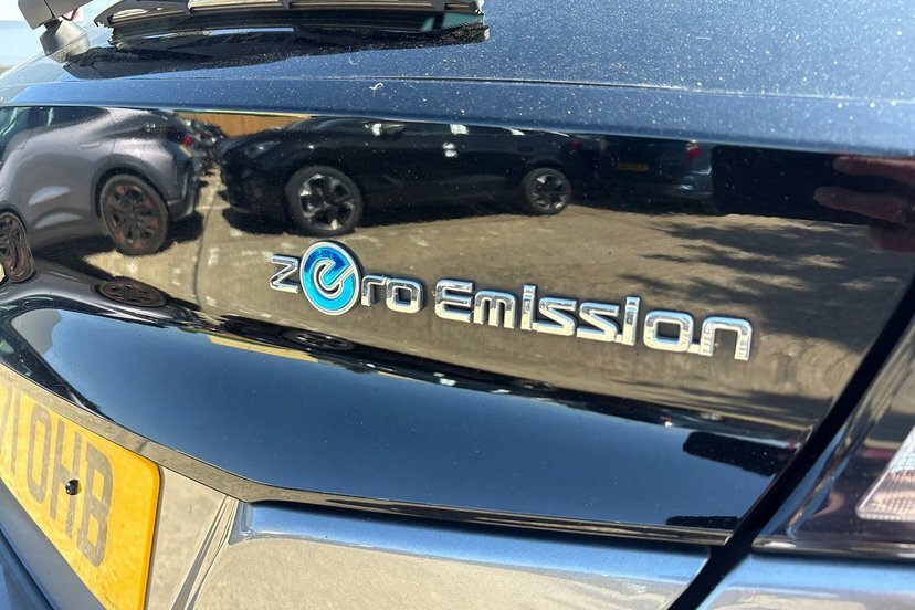 Nissan Leaf 110Kw Acenta 40Kwh 6.6Kw Charger Black #18