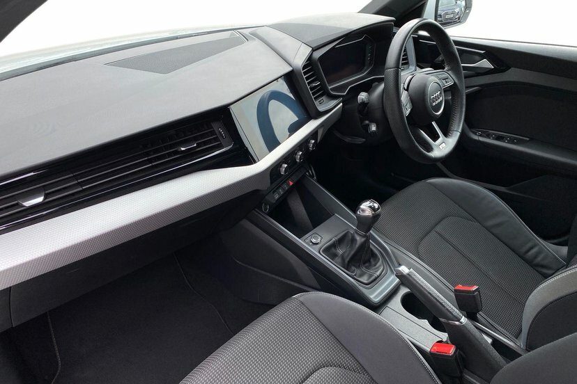 Audi A1 1.0 Tfsi 30 S Line Sportback 11 White #2
