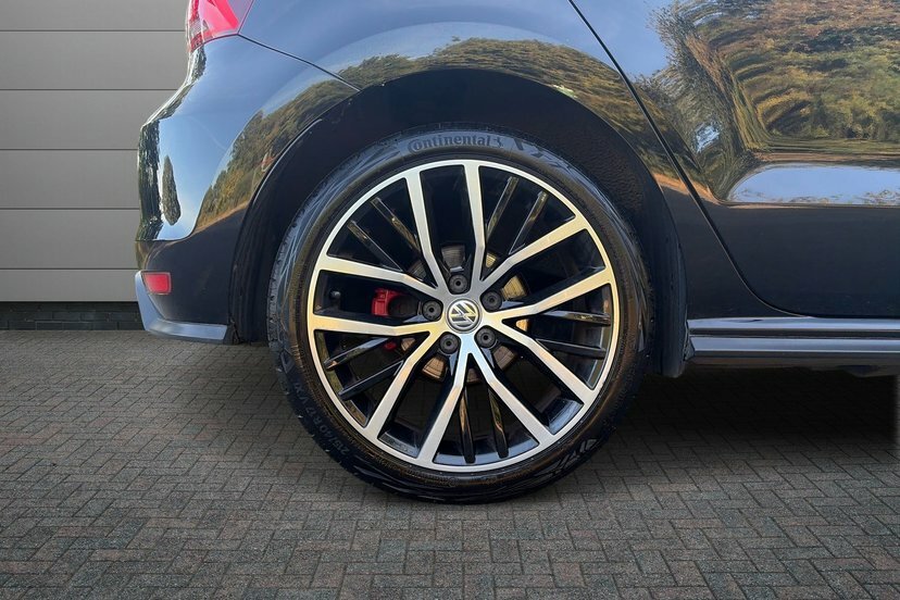 Volkswagen Polo 1.8 Tsi Gti Hatchback 192 Ps D Black #5