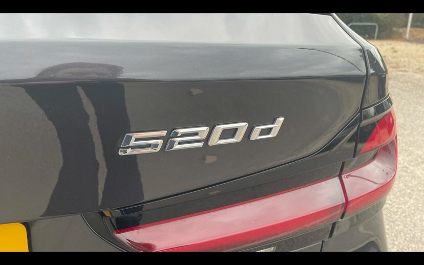BMW 5 Series 530E Xdrive M Sport Touring Grey #32