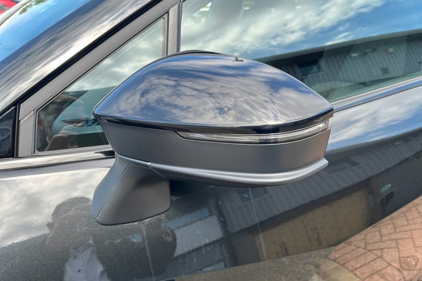 Toyota C-Hr 1.8 Hybrid Excel Cvt  #35
