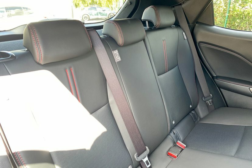 Lexus LBX 1.5 Vvt-ie Premium Suv Hybrid E-cvt Eur White #15