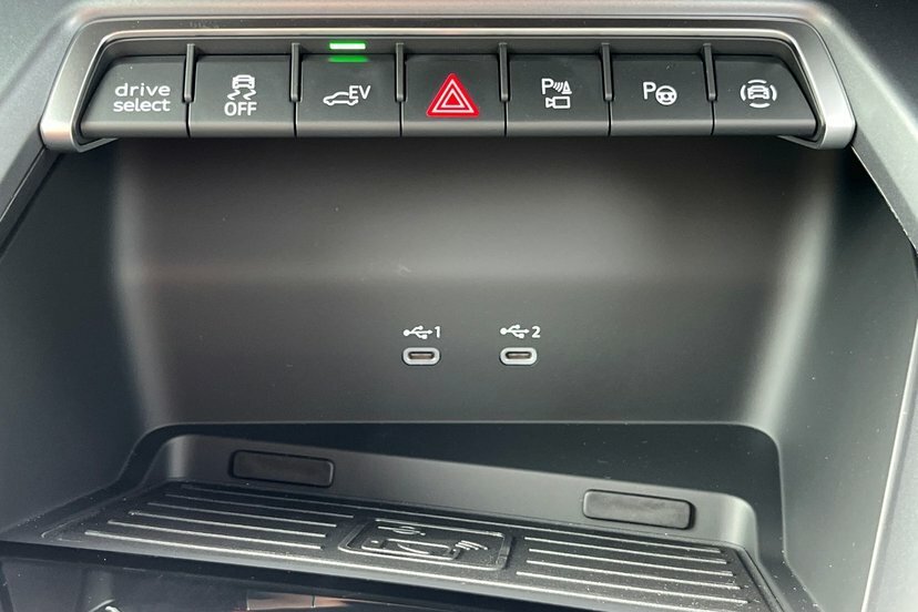 Audi A3 1.5 Tfsie Sport Sportback Plug-in Hybri Grey #25