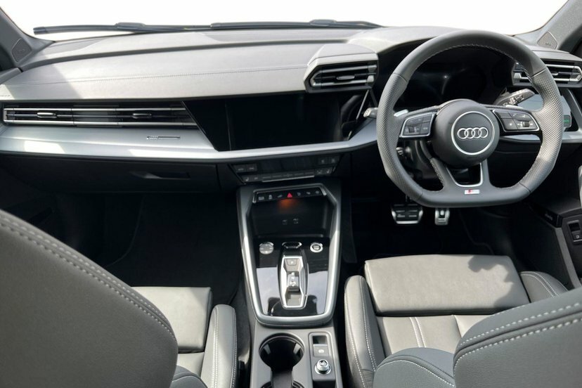 Audi A3 1.5 Tfsie Sport Sportback Plug-in Hybri Grey #9