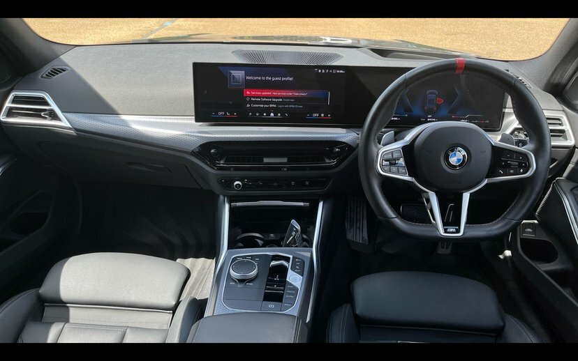 BMW 3 Series M340i Xdrive Touring Black #4