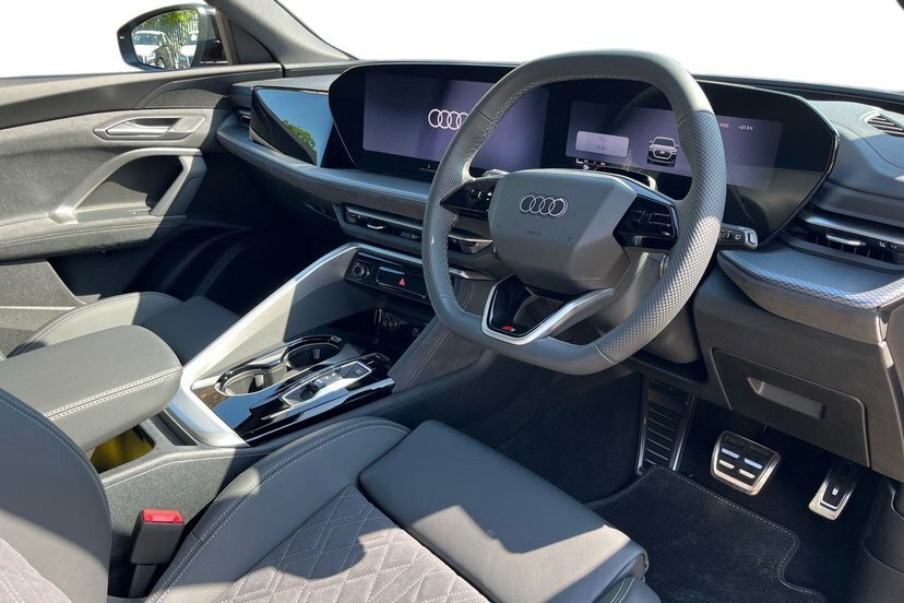 Audi Q5 2.0 E-hybrid 25.9Kwh Black Edition Sportback P Grey #6