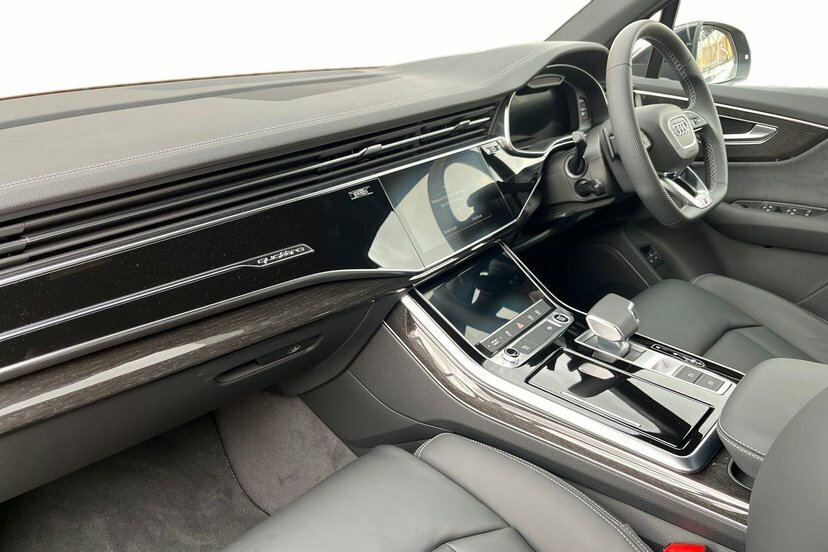 Audi Q7 3.0 Tfsie V6 55 Black Edition Suv Plug- Grey #2