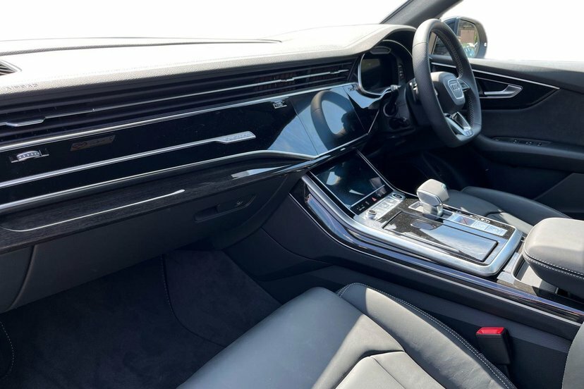 Audi Q8 3.0 Tdi V6 Black Edition Suv Tiptronic Black #2