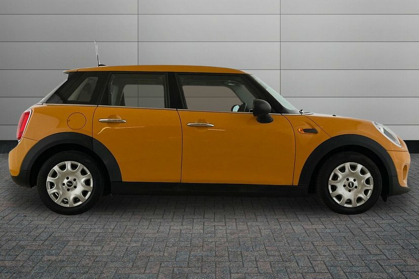 Mini Hatch 1.2 One KE15UDU Orange #4