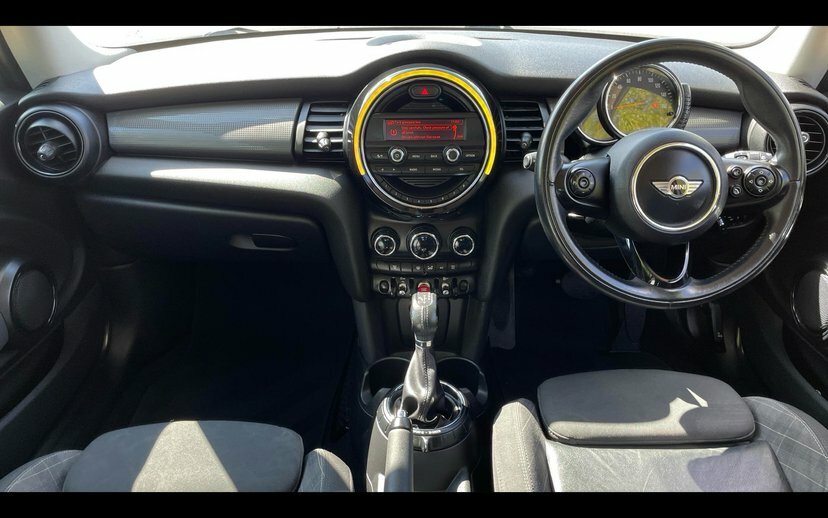 Mini Hatch Cooper D 3-Door Hatch BF15PDK Green #4