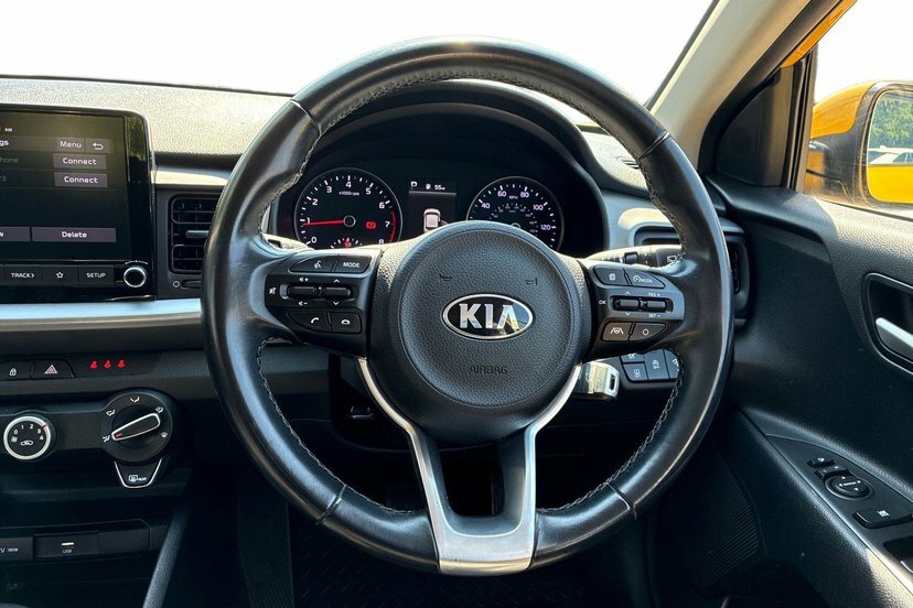 Kia Stonic 1.0 T-gdi 2 Suv Dct 99 Bhp Yellow #6