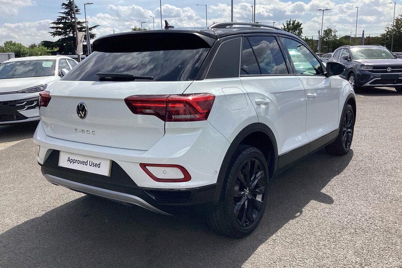 Volkswagen T-Roc 1.5 Tsi 150Ps R-line Evo Dsg Black #17