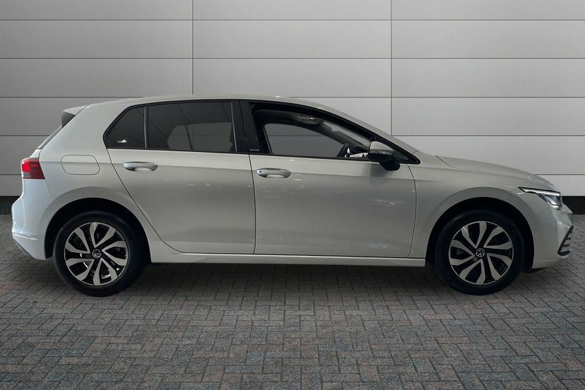 Volkswagen Golf 1.5 Etsi Mhev Active Hatchback Hybrid D Silver #4