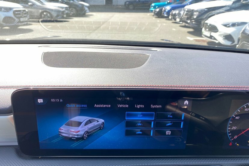 Mercedes-Benz CLA Class 200 Amg Line Premium Coupe 7G-dct Euro 6 Ss 4 White #42