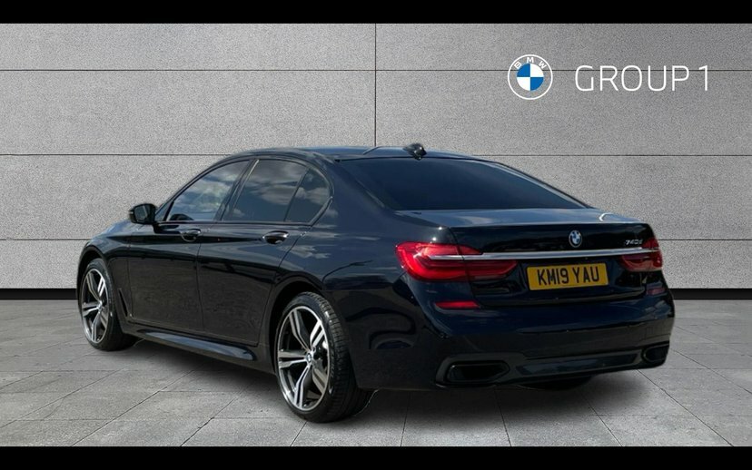 BMW 7 Series 740D Xdrive M Sport Saloon Black #2