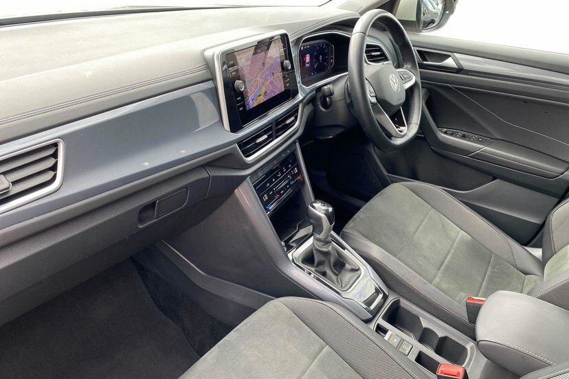 Volkswagen T-Roc 1.5 Tsi Style Suv Dsg 150 Ps Grey #2