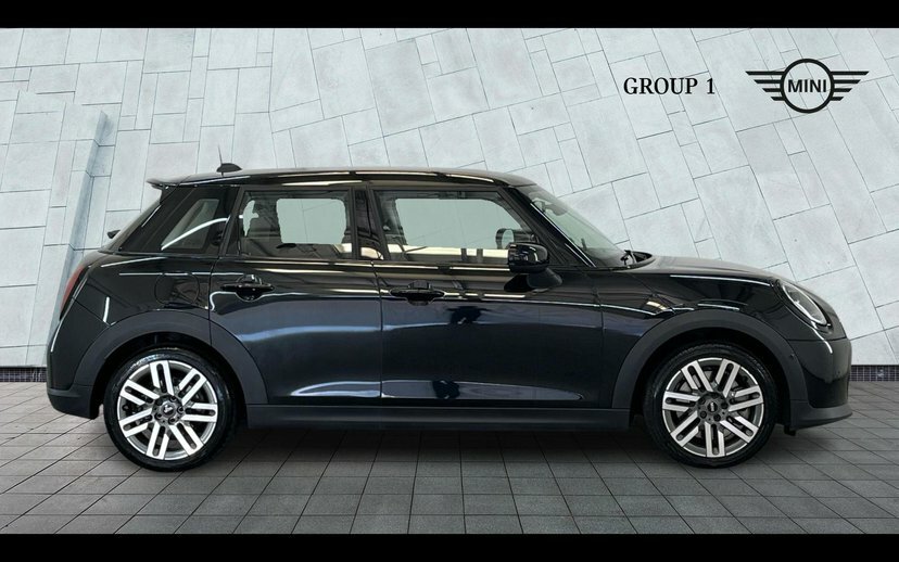 Mini Hatch Cooper S YA25GXB Black #3