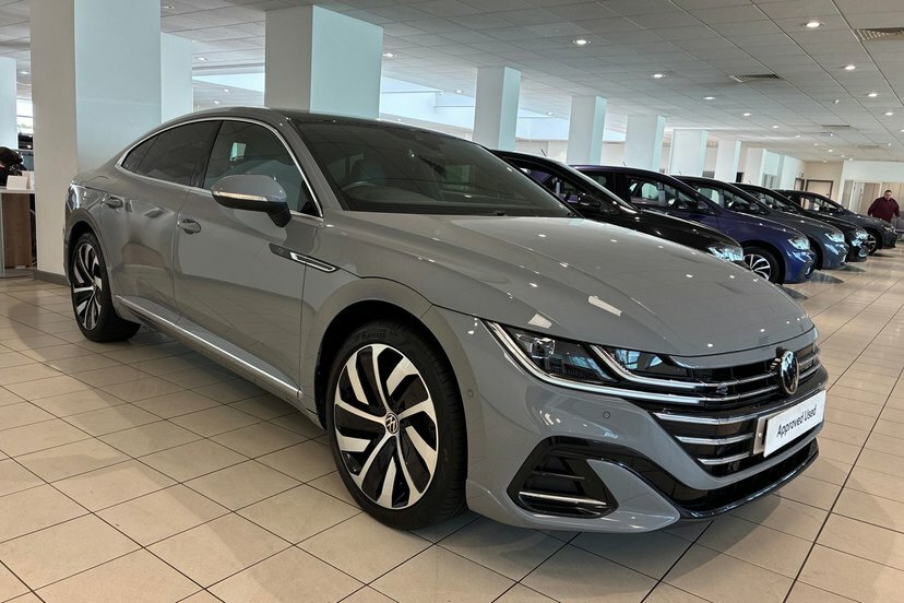 Volkswagen Arteon Shooting Brake R 2.0 Tsi 320Ps 7-Speed Dsg 4Motion Black #9