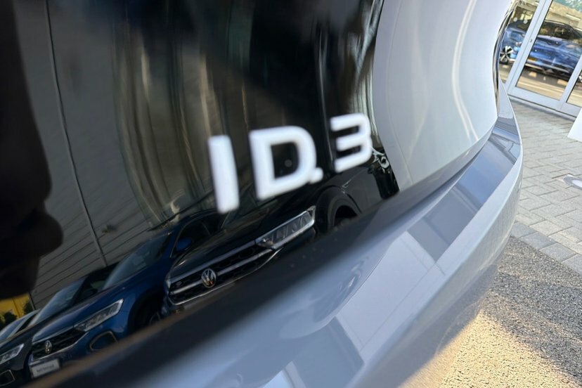 Volkswagen ID.3 150Kw Match Pro S 79Kwh 5-Door 5 Seats Red #18