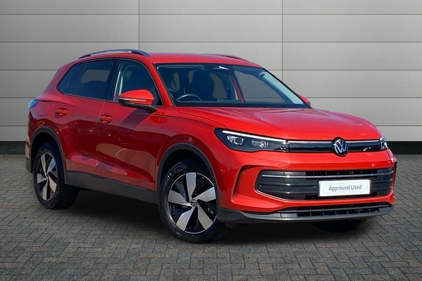 Volkswagen Tiguan 1.5 Tsi Ehybrid 19.7Kwh Match Suv Plug- Red