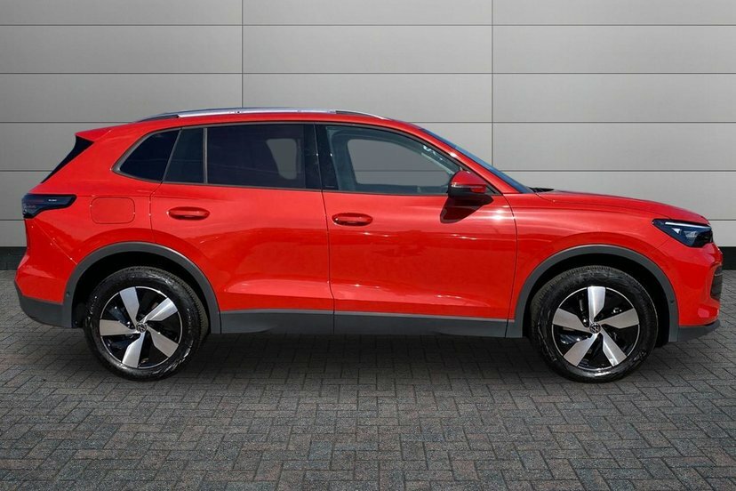 Volkswagen Tiguan 1.5 Tsi Ehybrid 19.7Kwh Match Suv Plug- Red #4