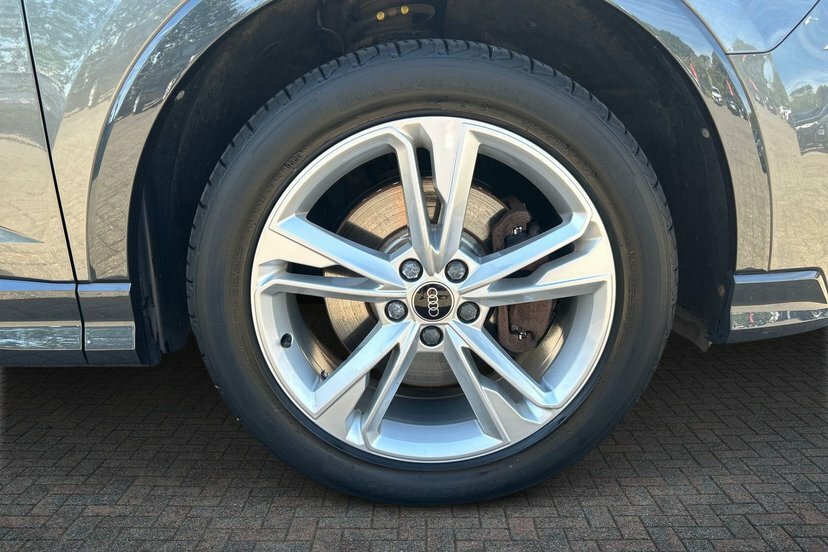 Audi Q3 1.4 Tfsie 45 S Line Sportback Plug-in H Grey #5
