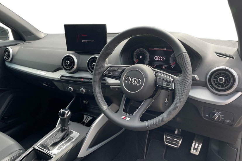 Audi Q2 1.5 Tfsi Cod 35 S Line Suv S Tronic 15 Grey #6