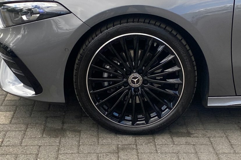 Mercedes-Benz A Class 1.3 A180h Mhev Sport Executive 7G-dct Euro 6 S Black #17
