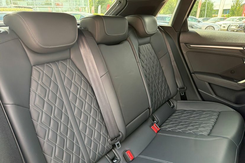 Audi S3 2.0 Tfsi Vorsprung Saloon S Tronic Quat Grey #38