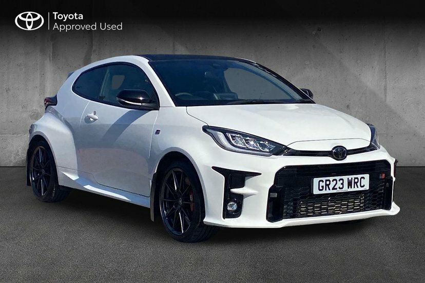 Toyota Yaris 1.6T Gr Circuit Hatchback Awd 2 White