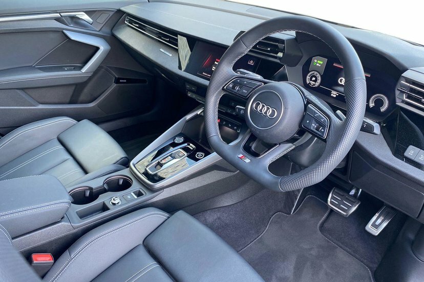 Audi A3 1.5 Tfsie Black Edition Sportback Plug- EA26YXZ Black #6