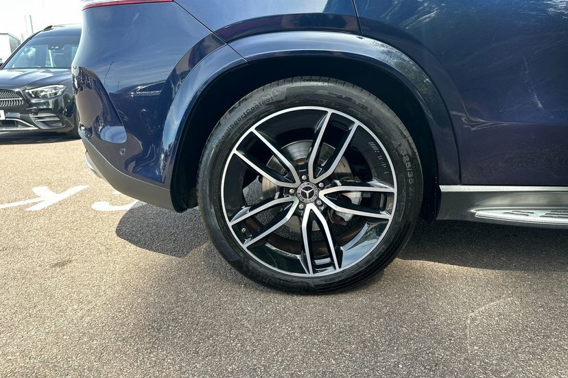 Mercedes-Benz GLE Class Gle350de Amg Line Premium Plus Blue #4