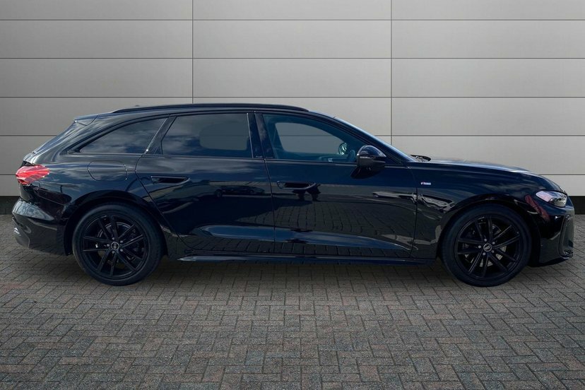 Audi A5 2.0 Tfsi Black Edition Estate S Tronic EA26RWO Black #4