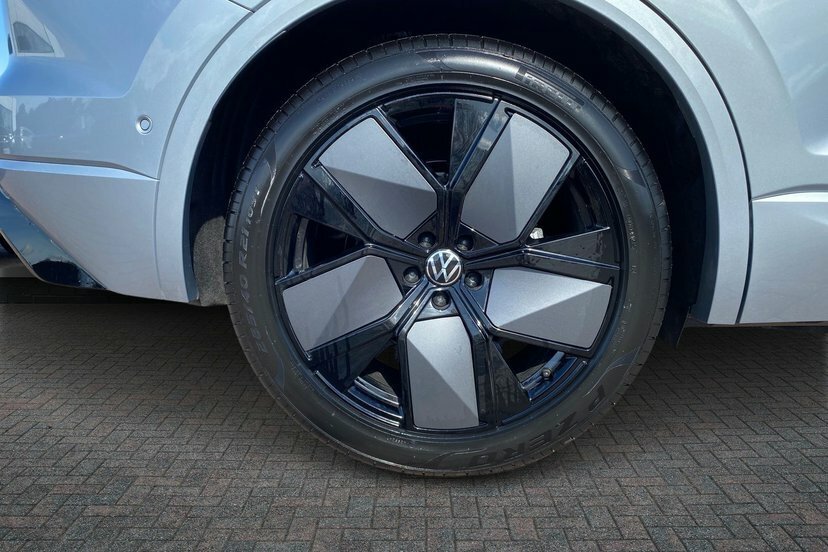 Volkswagen Touareg 3.0 V6 Tdi Final Edition Suv Tiptronic Silver #5