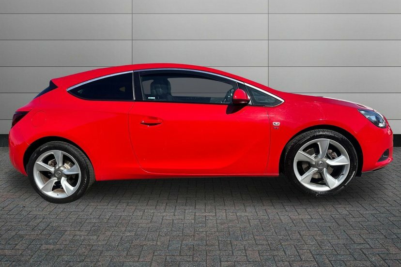 Vauxhall Astra GTC 1.6 Cdti Ecoflex Sri Coupe 136 Red #4