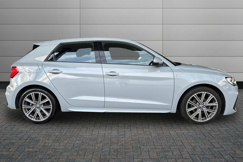 Audi A1 1.0 Tfsi 30 S Line Sportback 11 Grey #4