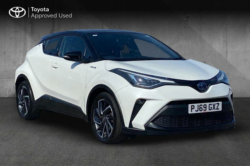 Toyota C-Hr 2.0 Vvt-h Dynamic Suv Hybrid Cvt 184 P White