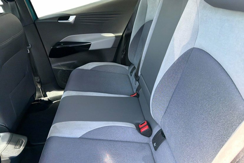 Volkswagen ID.3 150Kw Family Pro Performance 58Kwh White #8