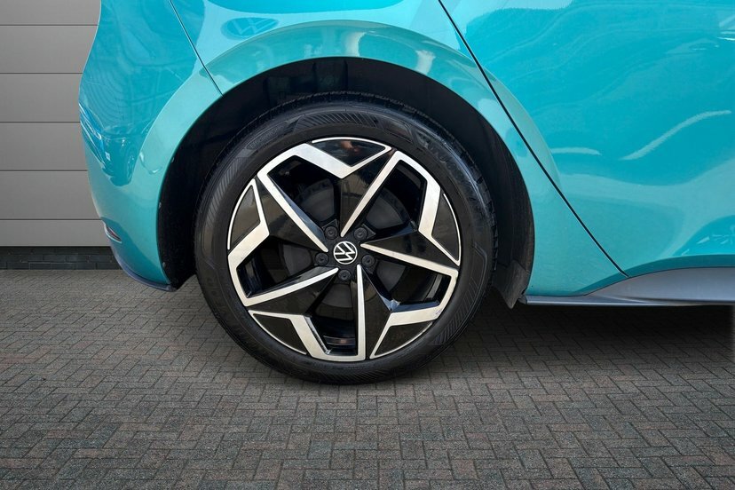 Volkswagen ID.3 Pro Performance 58Kwh 1St Edition Hatchback El Black #5