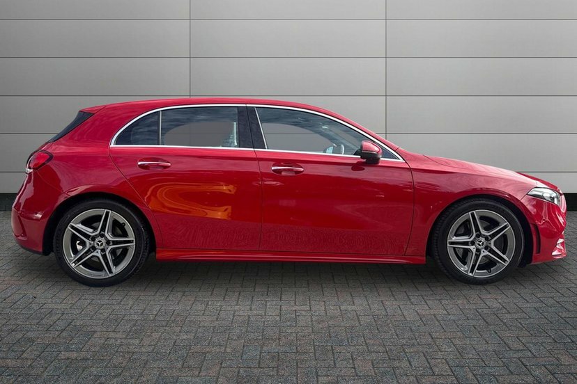 Mercedes-Benz A Class 2.0 A220 Amg Line Premium Plus Hatchback Pet Red #3