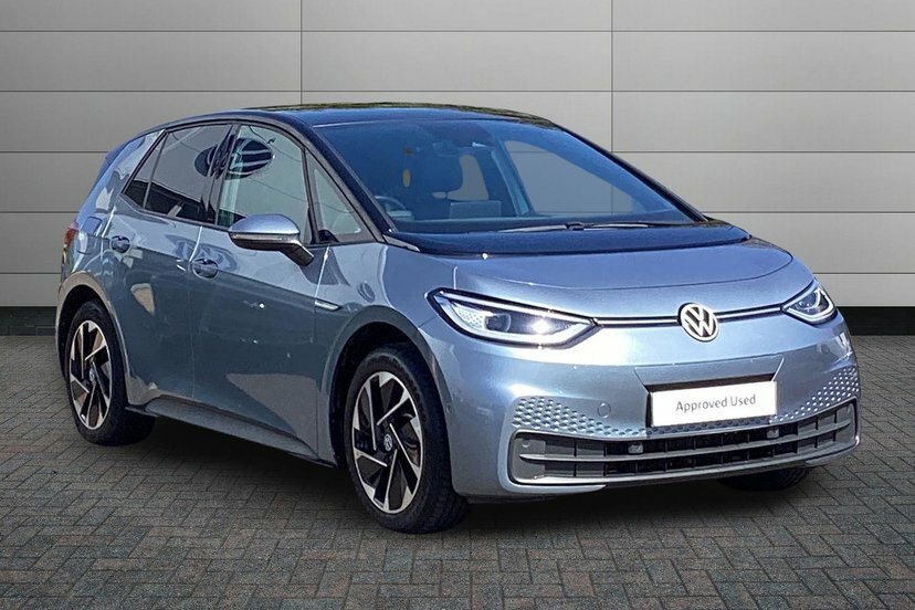Volkswagen ID.3 Pro Performance 58Kwh Family Hatchback Electri Black