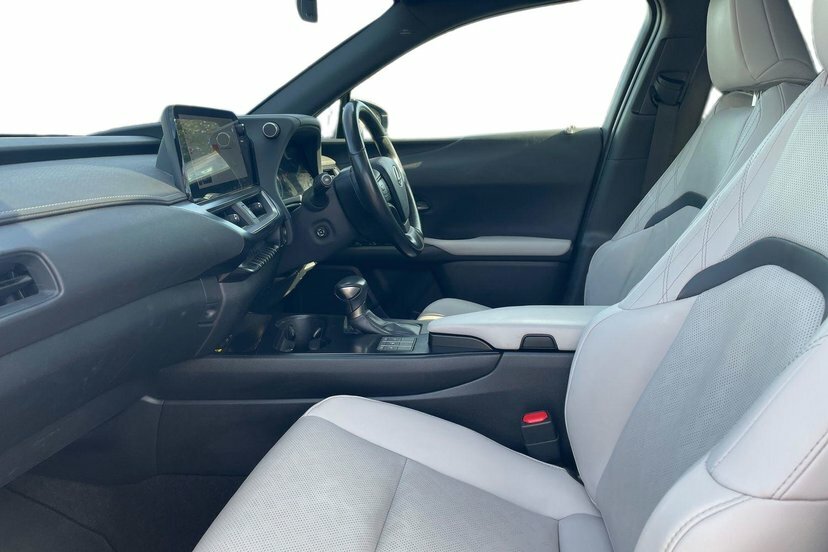 Lexus UX 2.0 250H Premium Plus Suv Hybrid E-cvt Silver #2