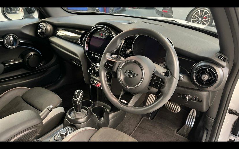 Mini Hatch 3-Door Hatch Cooper S Sport GY23YTE White #6